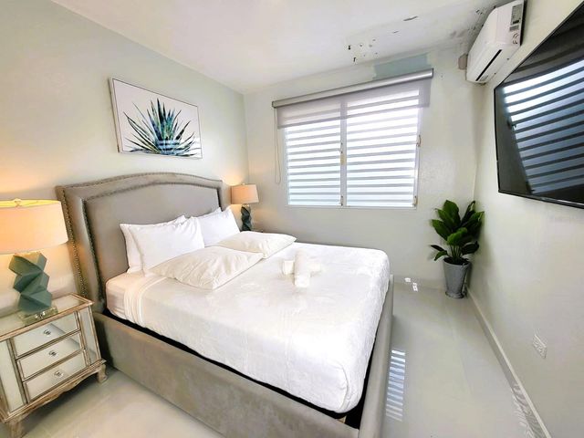 27 MAR MEDITERRANEO, Carolina, PR 00979