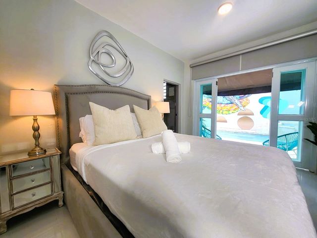 27 MAR MEDITERRANEO, Carolina, PR 00979