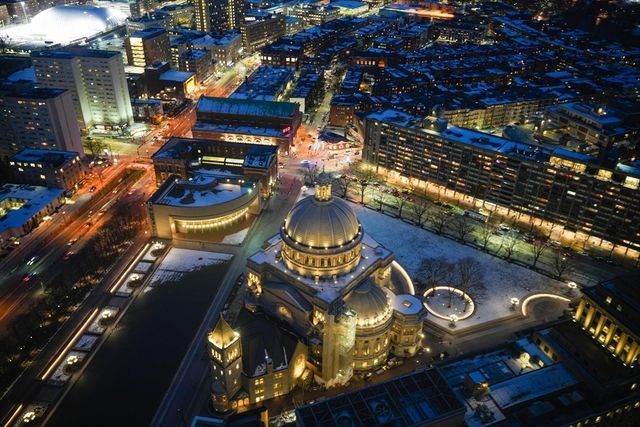 1 Dalton 4005, Boston, MA 02116