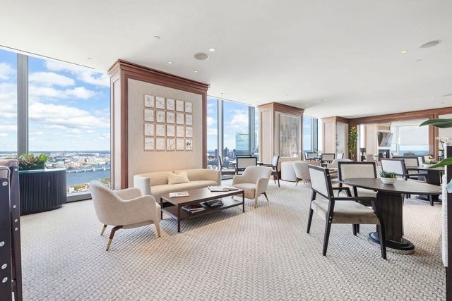 1 Dalton 4005, Boston, MA 02116