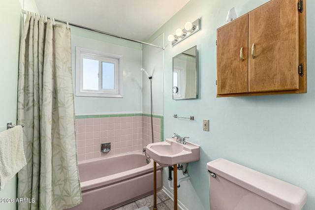 700 N VICTORY Drive, Apache Junction, AZ 85120