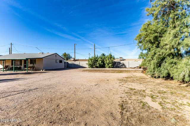 700 N VICTORY Drive, Apache Junction, AZ 85120