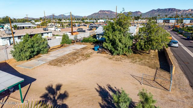 700 N VICTORY Drive, Apache Junction, AZ 85120