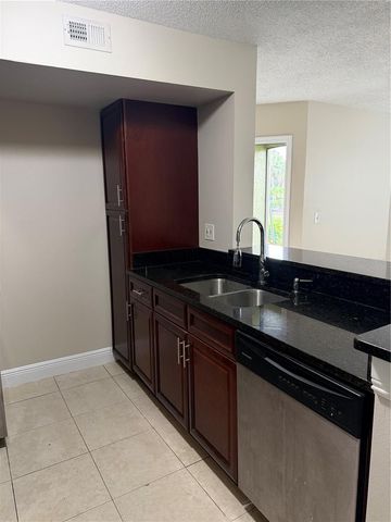 425 FOUNTAINHEAD CIRCLE 106, Kissimmee, FL 34741