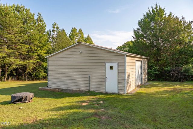1721 Daniels Farm Road, Mebane, NC 27302
