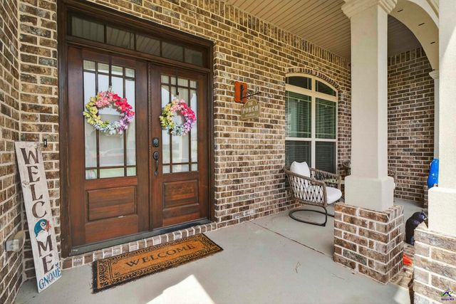 411 Stonegate Trail, Perry, GA 31069