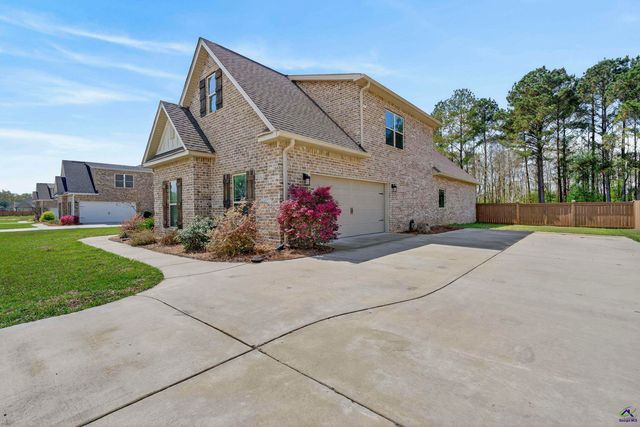 411 Stonegate Trail, Perry, GA 31069