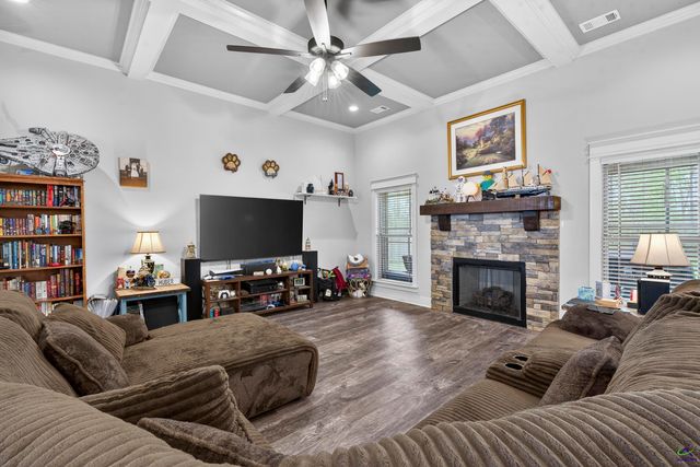 411 Stonegate Trail, Perry, GA 31069