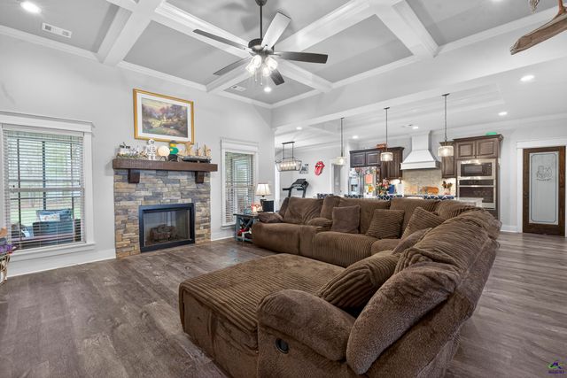 411 Stonegate Trail, Perry, GA 31069