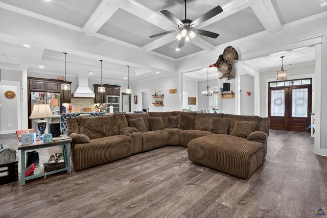 411 Stonegate Trail, Perry, GA 31069