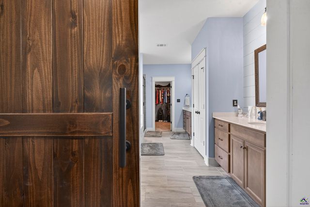 411 Stonegate Trail, Perry, GA 31069