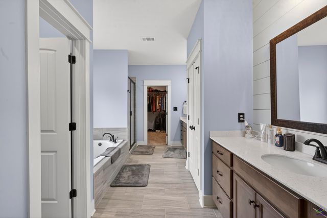 411 Stonegate Trail, Perry, GA 31069