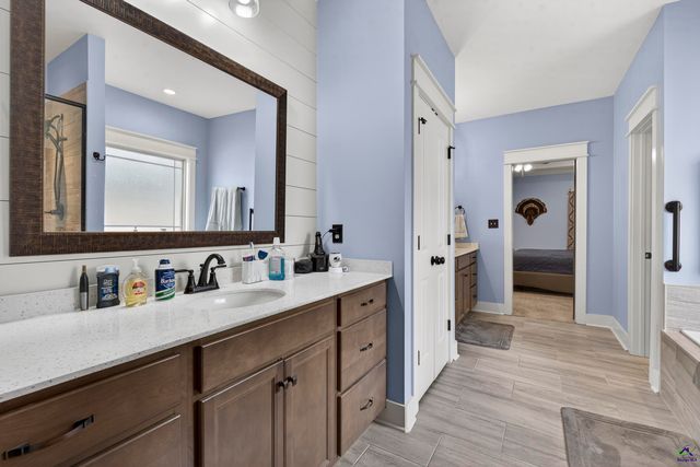 411 Stonegate Trail, Perry, GA 31069