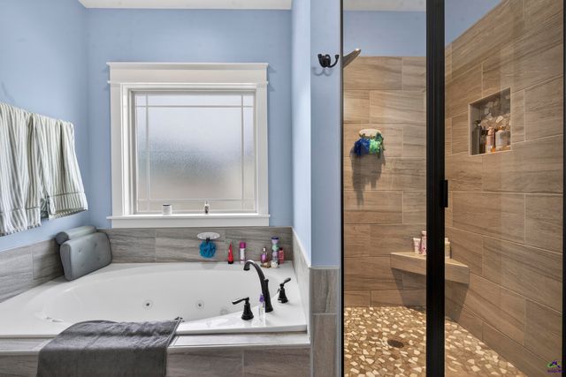 411 Stonegate Trail, Perry, GA 31069