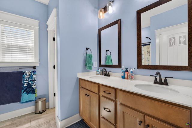 411 Stonegate Trail, Perry, GA 31069