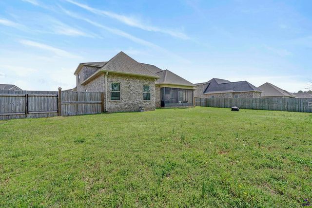 411 Stonegate Trail, Perry, GA 31069