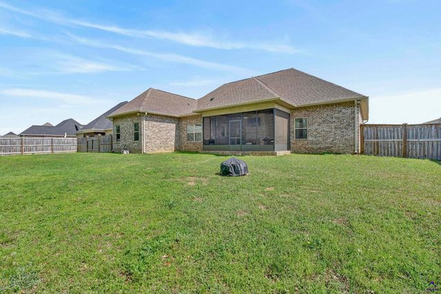 411 Stonegate Trail, Perry, GA 31069