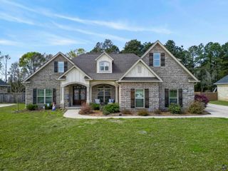 411 Stonegate Trail, Perry, GA 31069