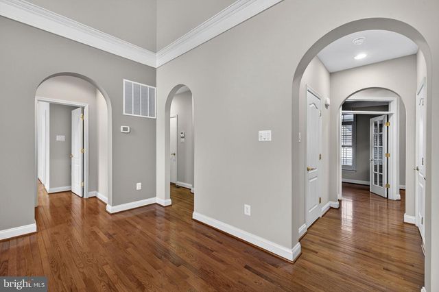 142 LEWIS WASHINGTON DR, Charles Town, WV 25414