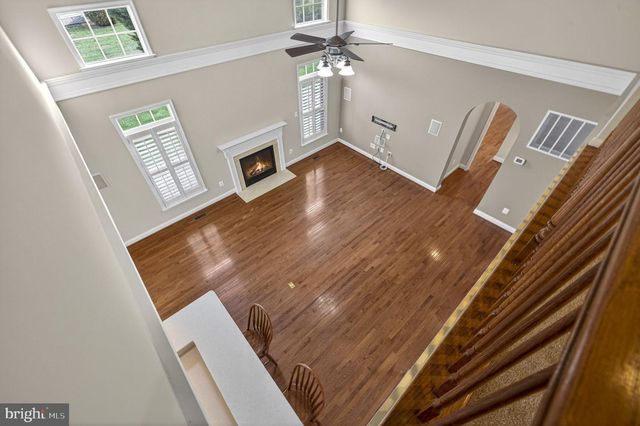 142 LEWIS WASHINGTON DR, Charles Town, WV 25414