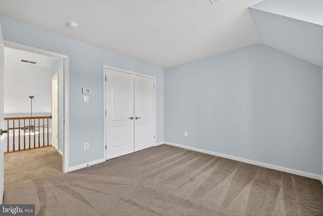 142 LEWIS WASHINGTON DR, Charles Town, WV 25414