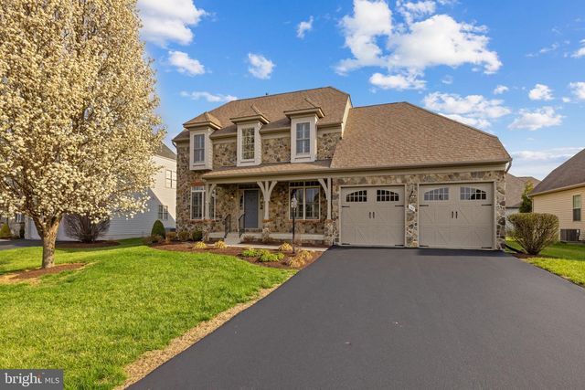 142 LEWIS WASHINGTON DR, Charles Town, WV 25414