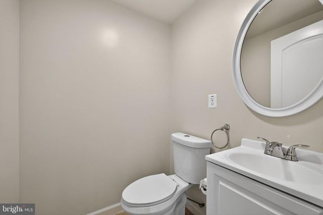 142 LEWIS WASHINGTON DR, Charles Town, WV 25414