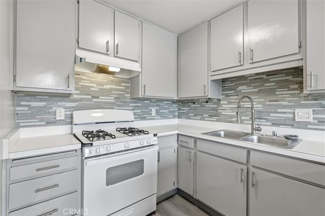 25930 Narbonne Avenue 114, Lomita, CA 90717