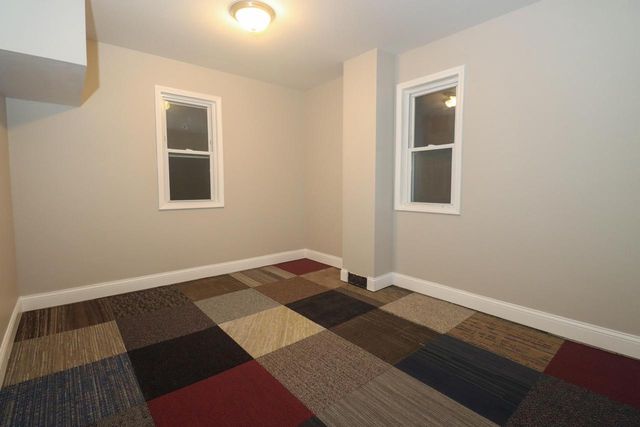 5113 N 55th STREET, Milwaukee, WI 53218