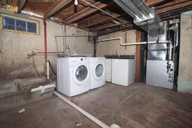 5113 N 55th STREET, Milwaukee, WI 53218