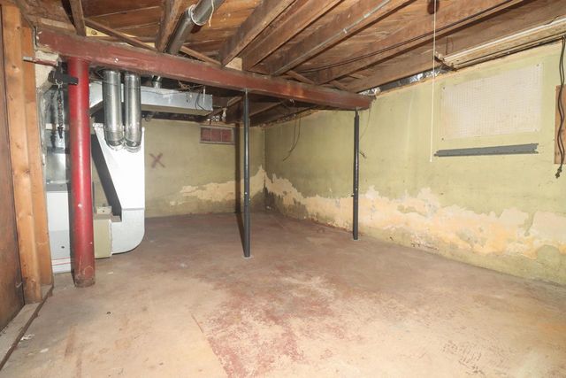 5113 N 55th STREET, Milwaukee, WI 53218