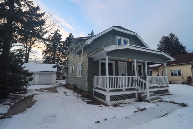 5113 N 55th STREET, Milwaukee, WI 53218