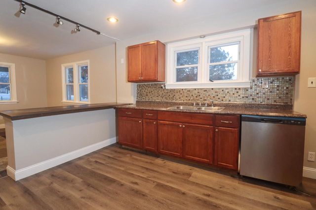 5113 N 55th STREET, Milwaukee, WI 53218