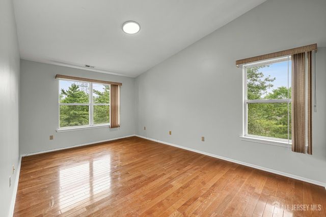 351 Ventnor Court, Piscataway, NJ 08854