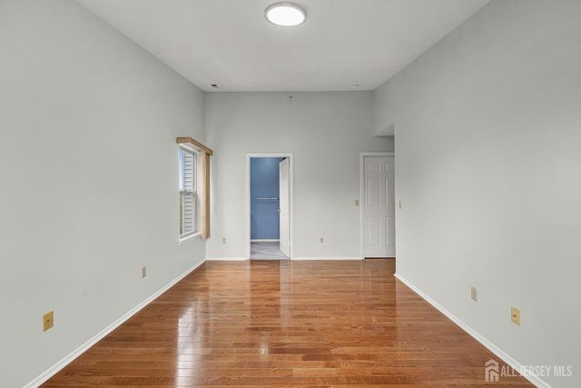 351 Ventnor Court, Piscataway, NJ 08854