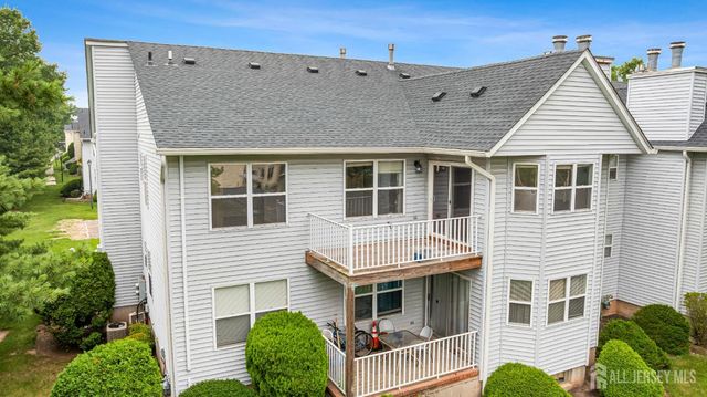 351 Ventnor Court, Piscataway, NJ 08854