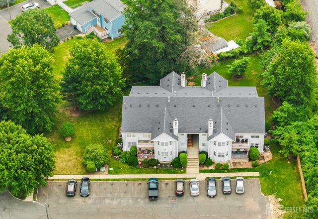 351 Ventnor Court, Piscataway, NJ 08854