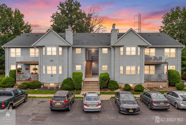 351 Ventnor Court, Piscataway, NJ 08854