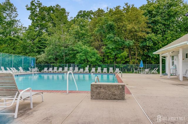351 Ventnor Court, Piscataway, NJ 08854