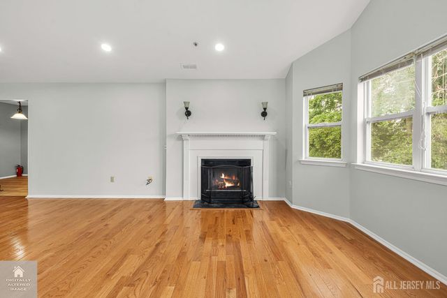 351 Ventnor Court, Piscataway, NJ 08854