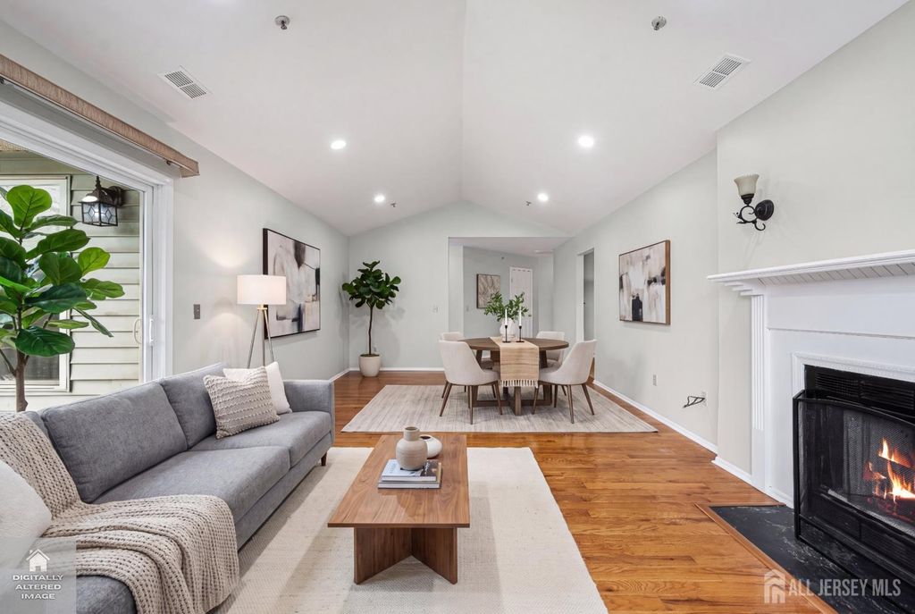 351 Ventnor Court, Piscataway, NJ 08854