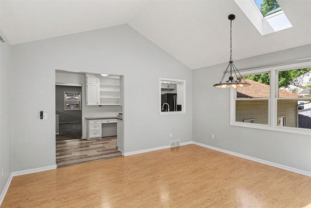 4029 Sunvalley Drive, Kalamazoo, MI 49008