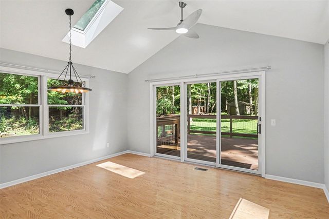 4029 Sunvalley Drive, Kalamazoo, MI 49008