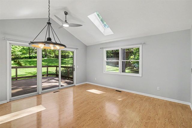 4029 Sunvalley Drive, Kalamazoo, MI 49008