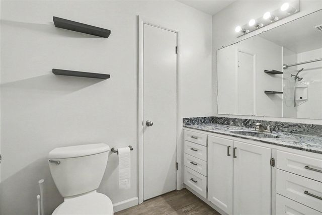4029 Sunvalley Drive, Kalamazoo, MI 49008