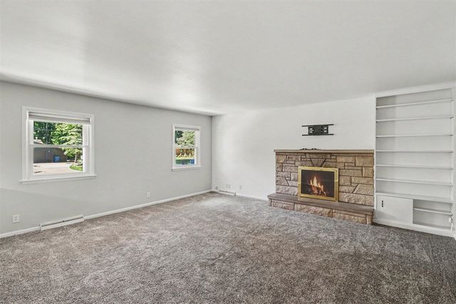 4029 Sunvalley Drive, Kalamazoo, MI 49008