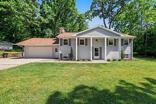 4029 Sunvalley Drive, Kalamazoo, MI 49008