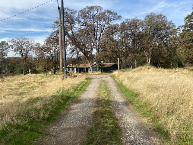 10478 Waterford Pl, Grass Valley, CA 95949