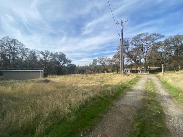 10478 Waterford Pl, Grass Valley, CA 95949