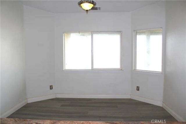 26180 Horizon Street, Apple Valley, CA 92308